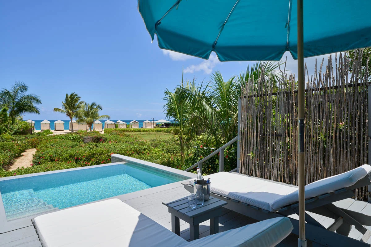 04 Plunge Pool view from sunbed Antigua hotel