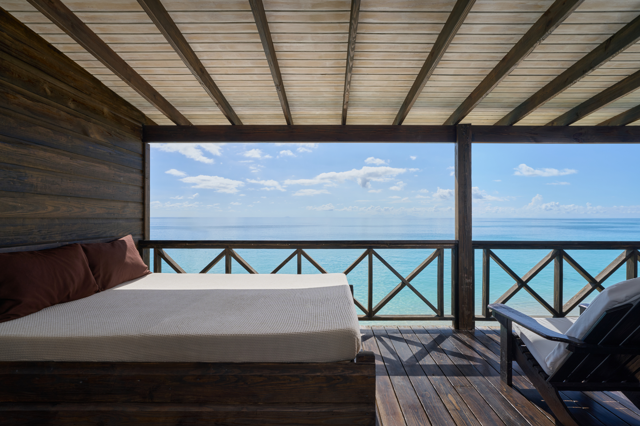 04-Keyonna-Beach-Sunset-Beachfront-Room-Ocean-View-LowRes